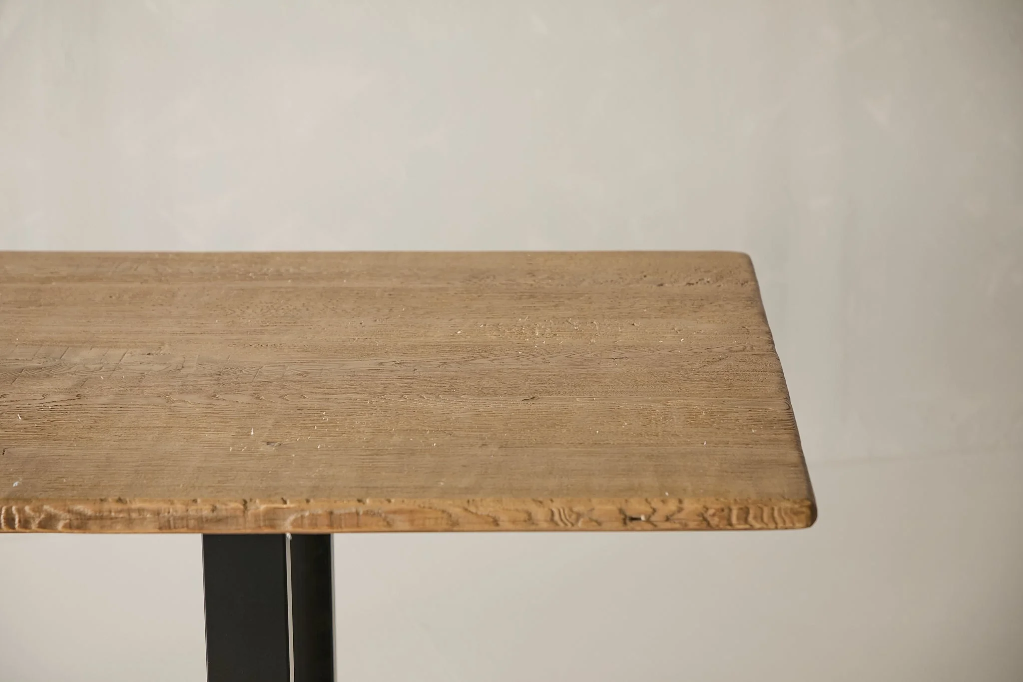 Reclaimed Pine Dining Table AE.118 - Image 8