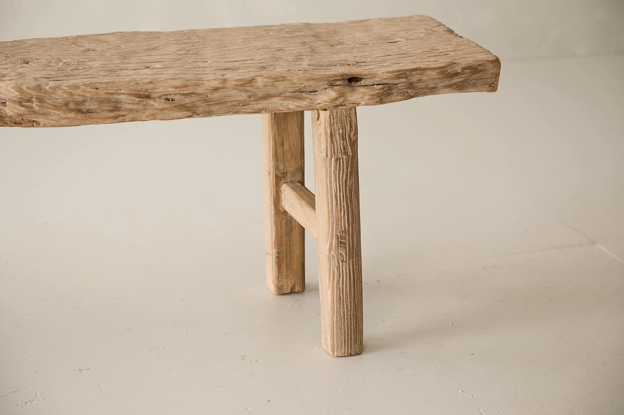 Reclaimed Elm Bench AH.003 - Image 4