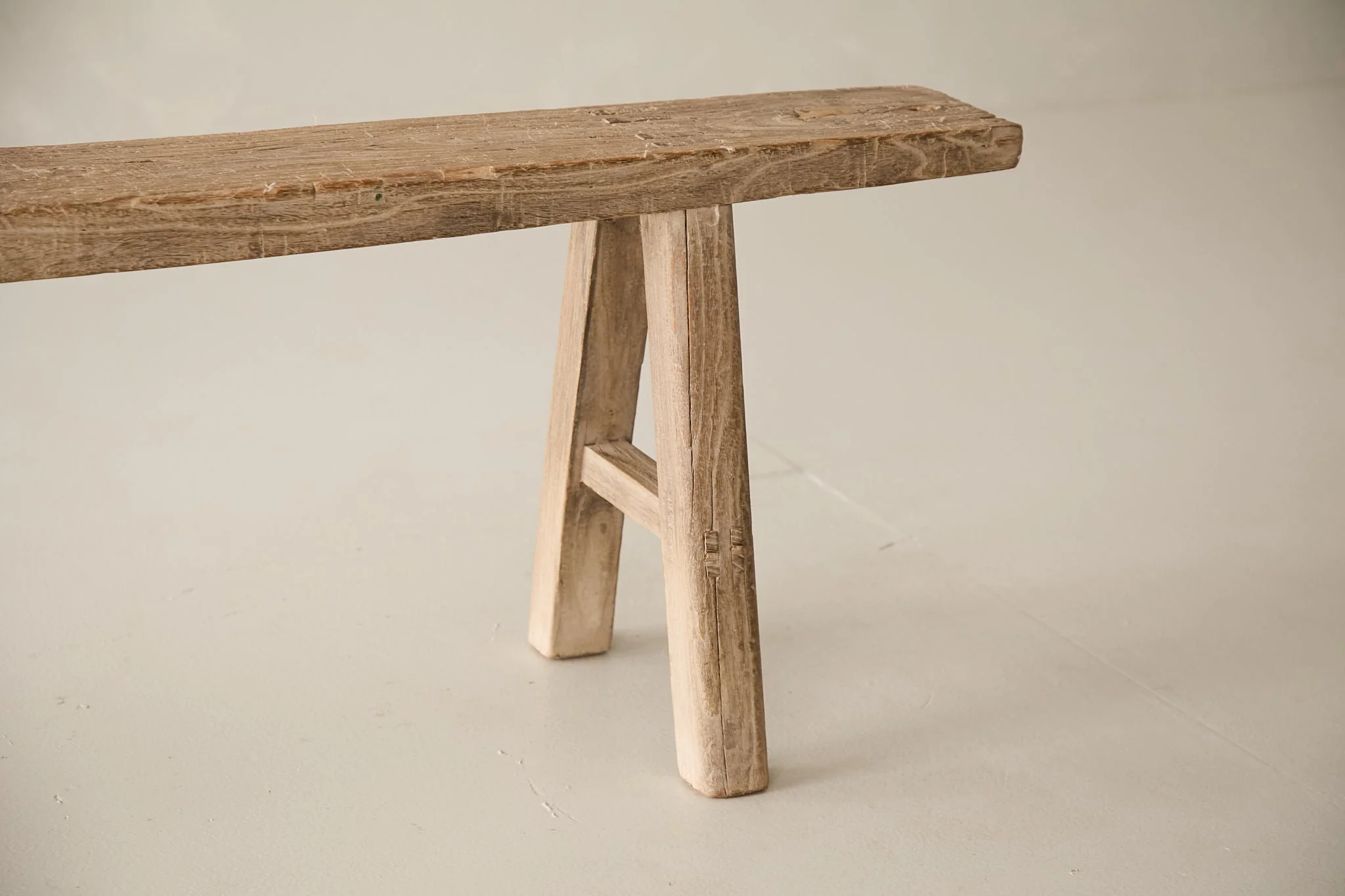Reclaimed Elm Bench AH.005 - Image 4