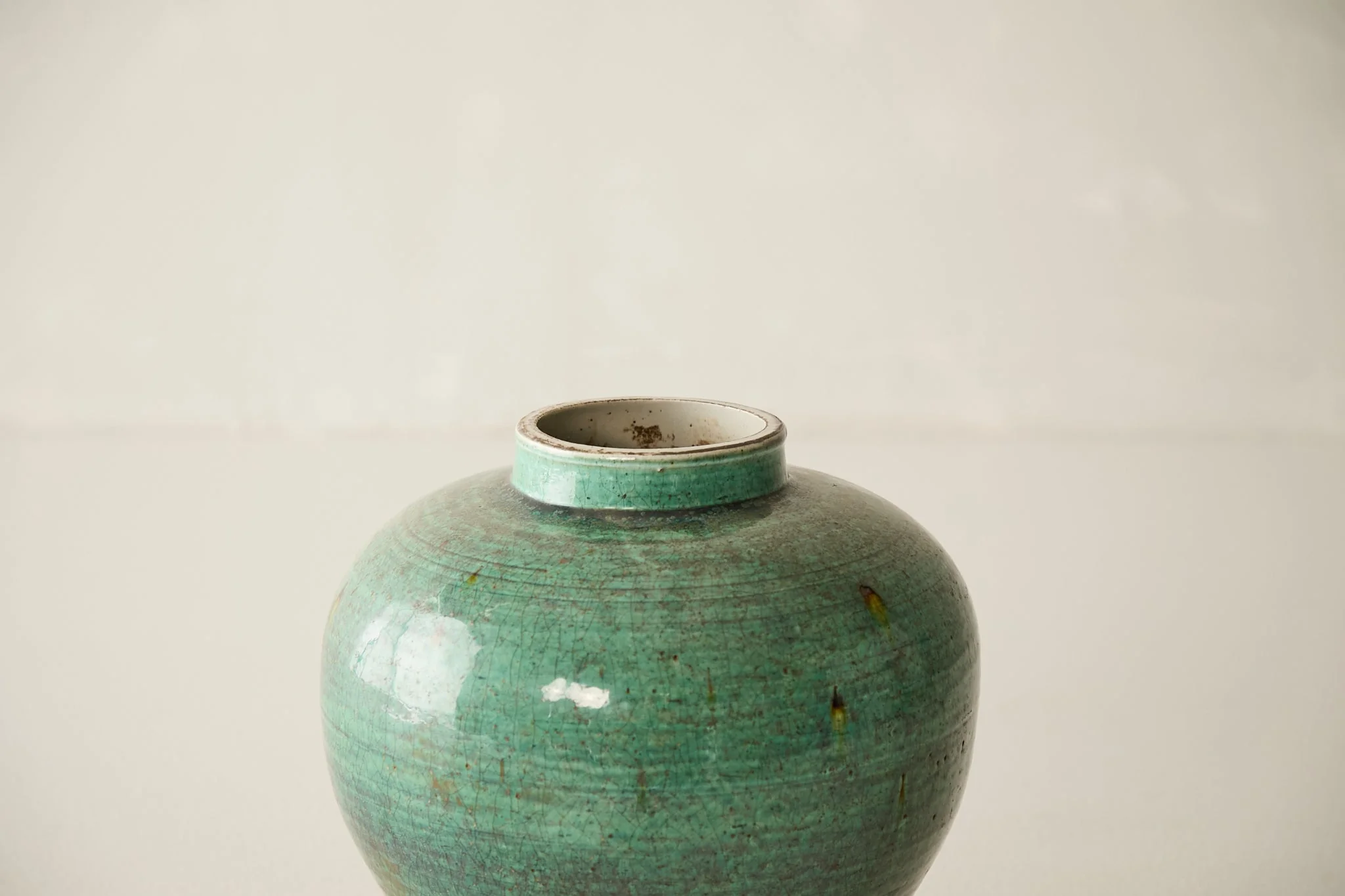 Porcelain Celadon Pot - Image 2