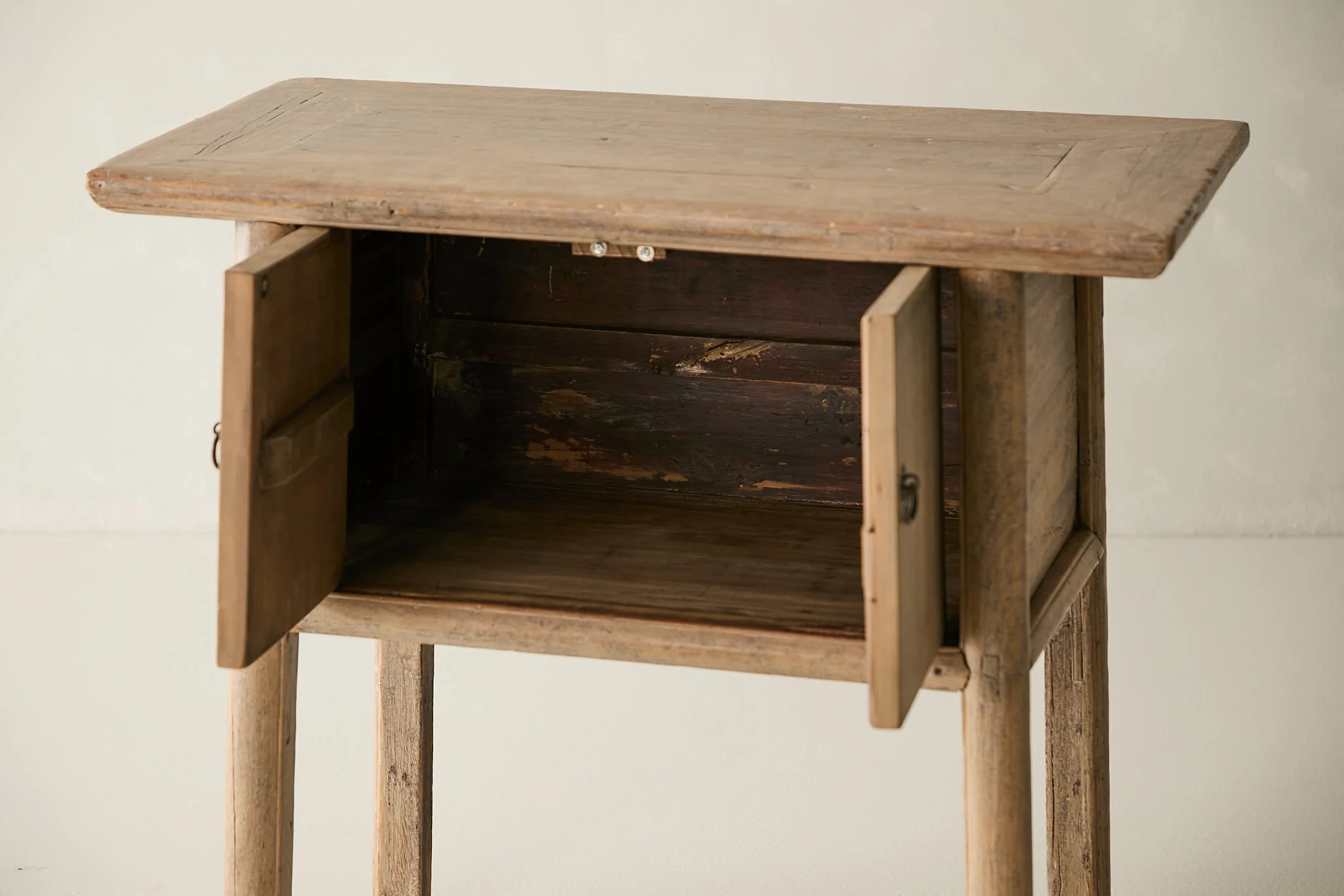 Vintage Elm 2-Door Console - Circa 1925 No. M24 - Image 7