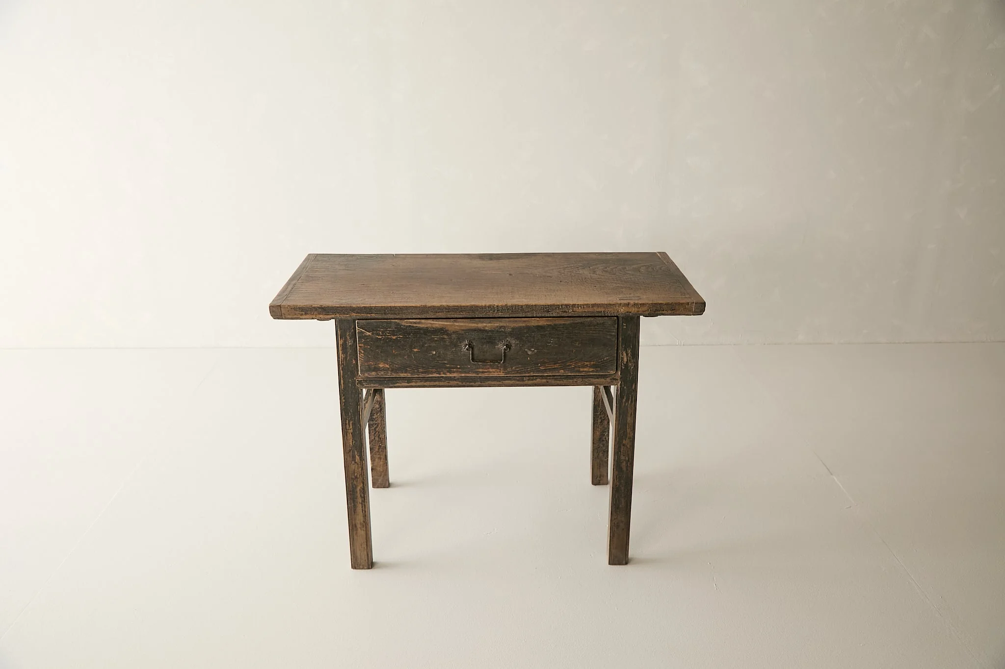 Vintage Elm Single-Drawer Console - Circa 1945 No. M25 - Image 3