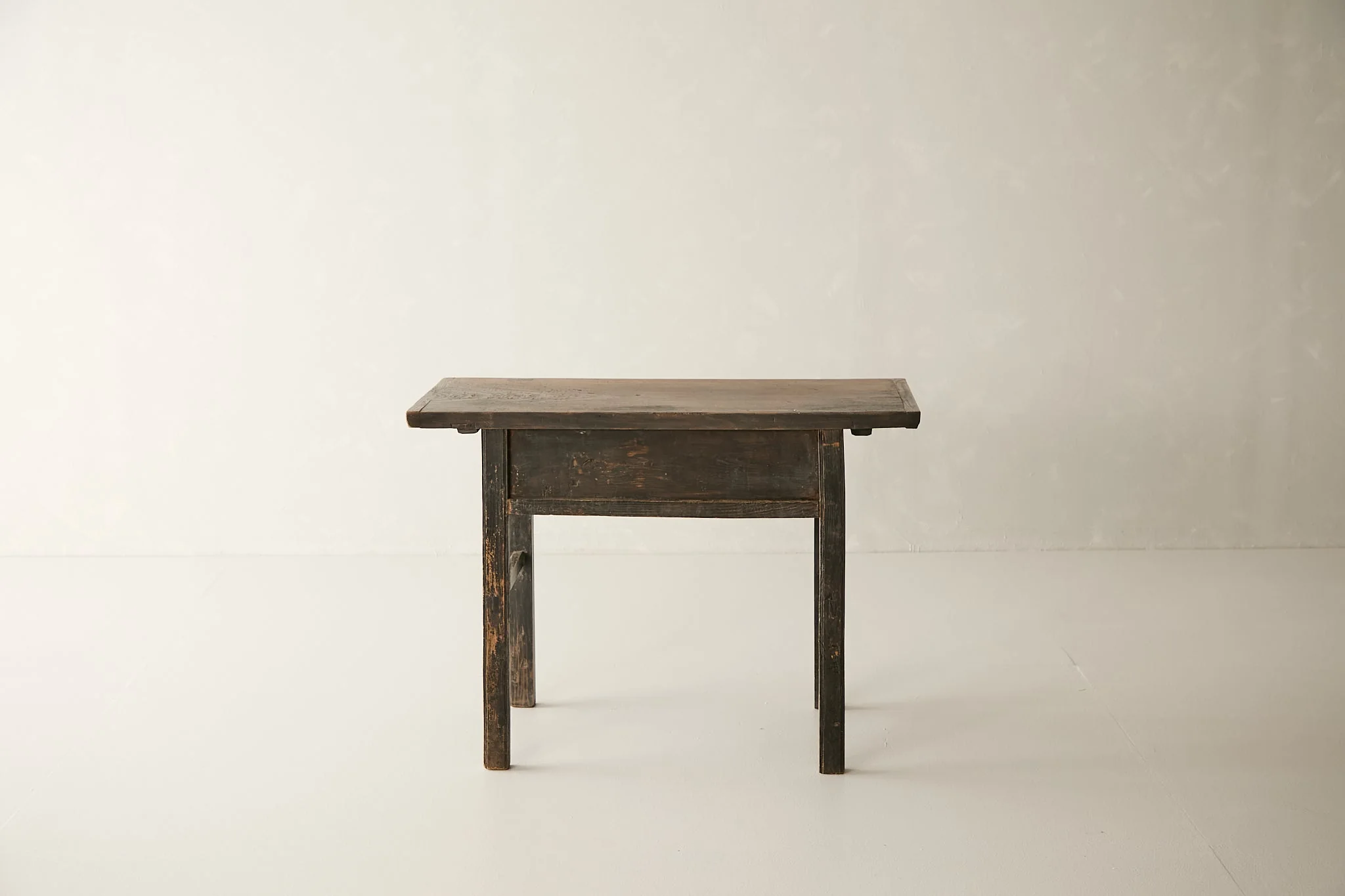 Vintage Elm Single-Drawer Console - Circa 1945 No. M25 - Image 9