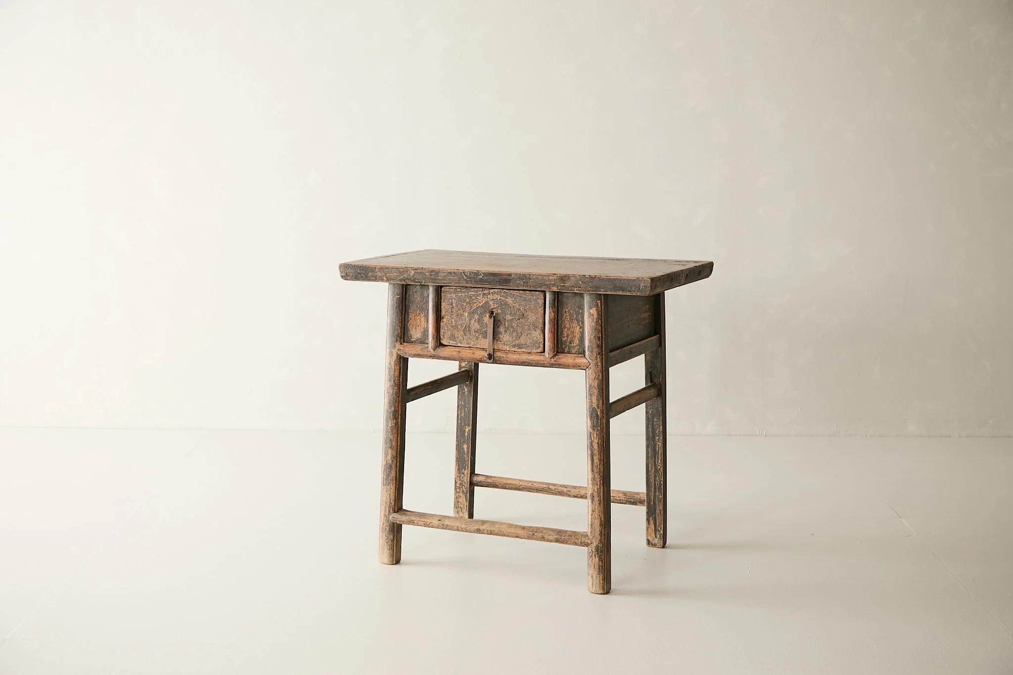 Vintage Elm Single-Drawer Console - Circa 1925 No. M27 - Image 5