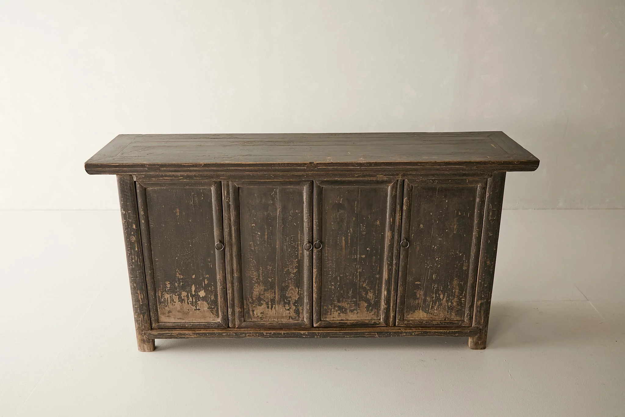 Vintage Elm 4-Door Sideboard - Circa 1875 No. M41 - Image 3
