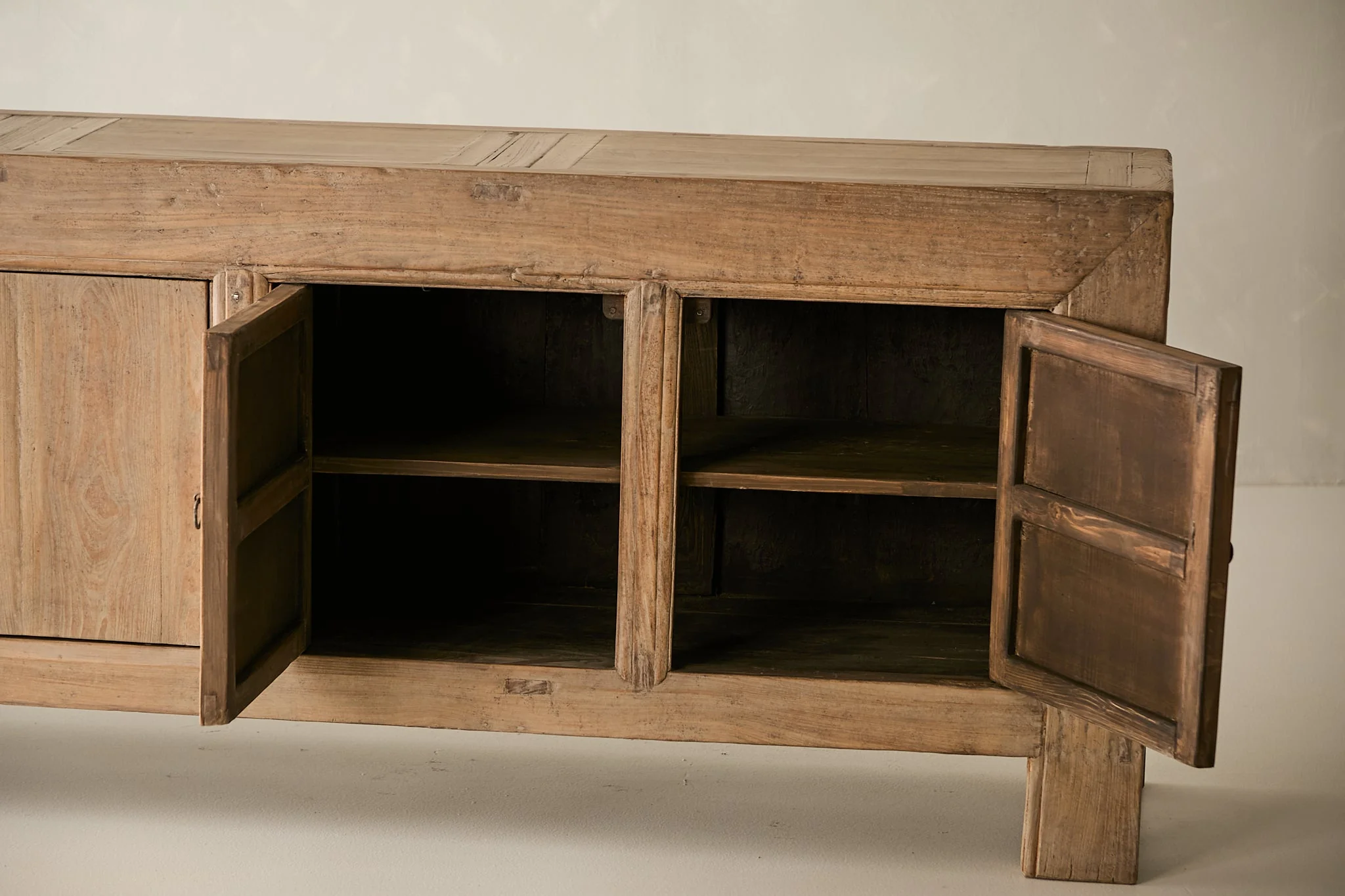Vintage Elm 4-Door Sideboard - Circa 1905 No. M48 - Image 7