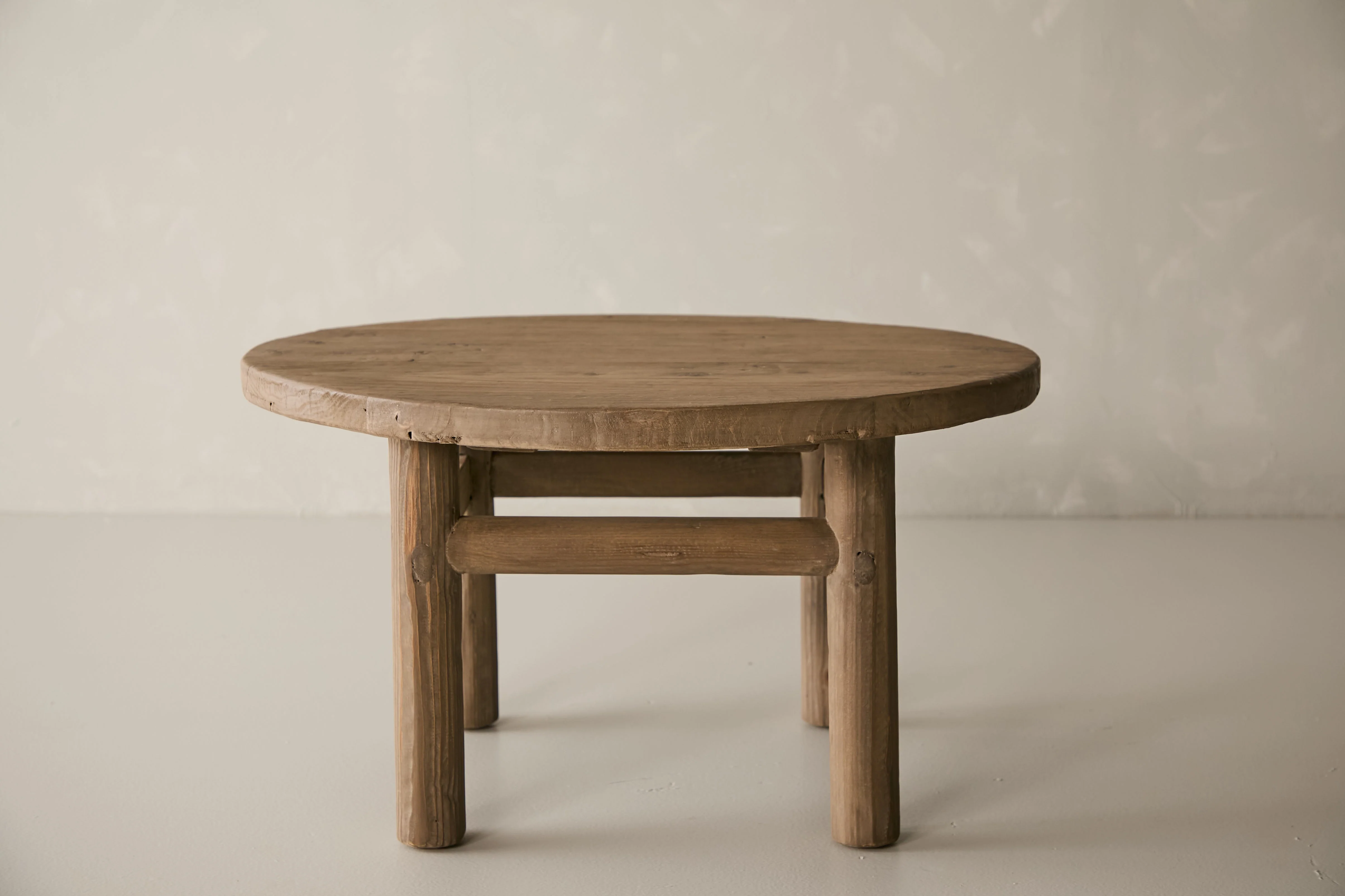 Vail 32" Coffee Table - Aged Brown - Image 3