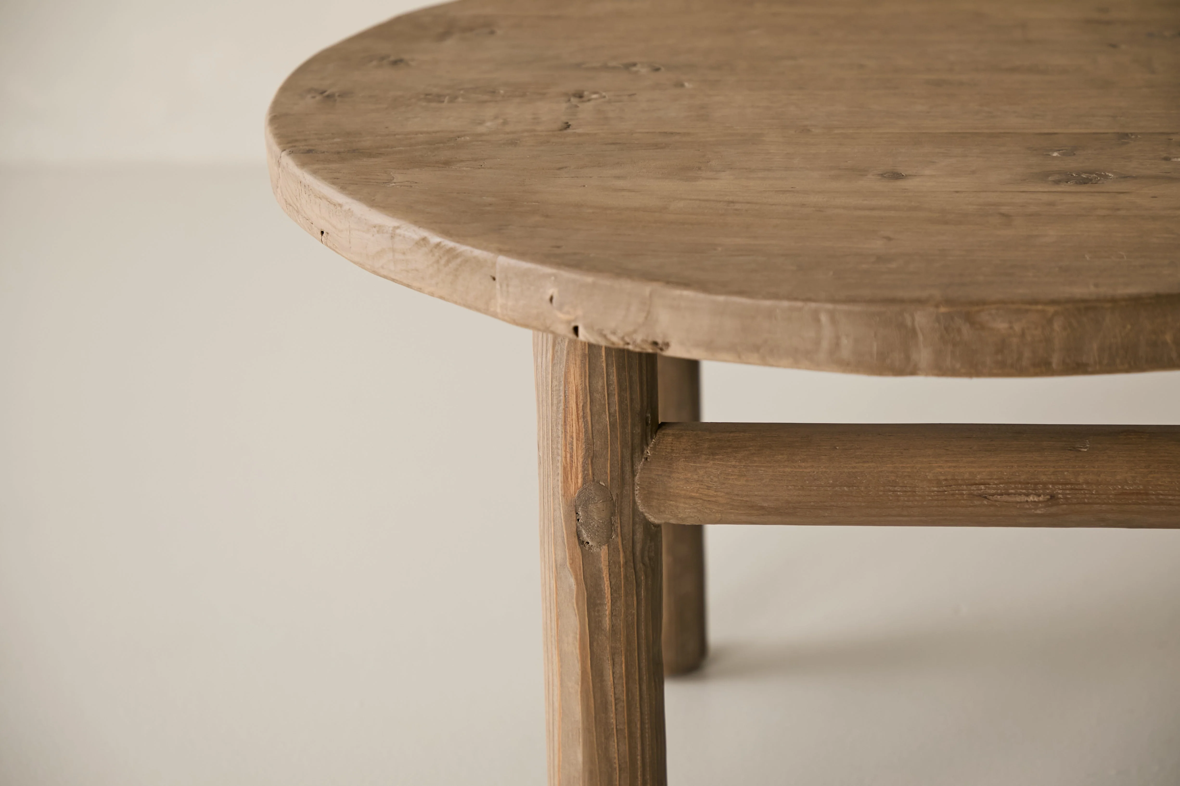 Vail 32" Coffee Table - Aged Brown - Image 4