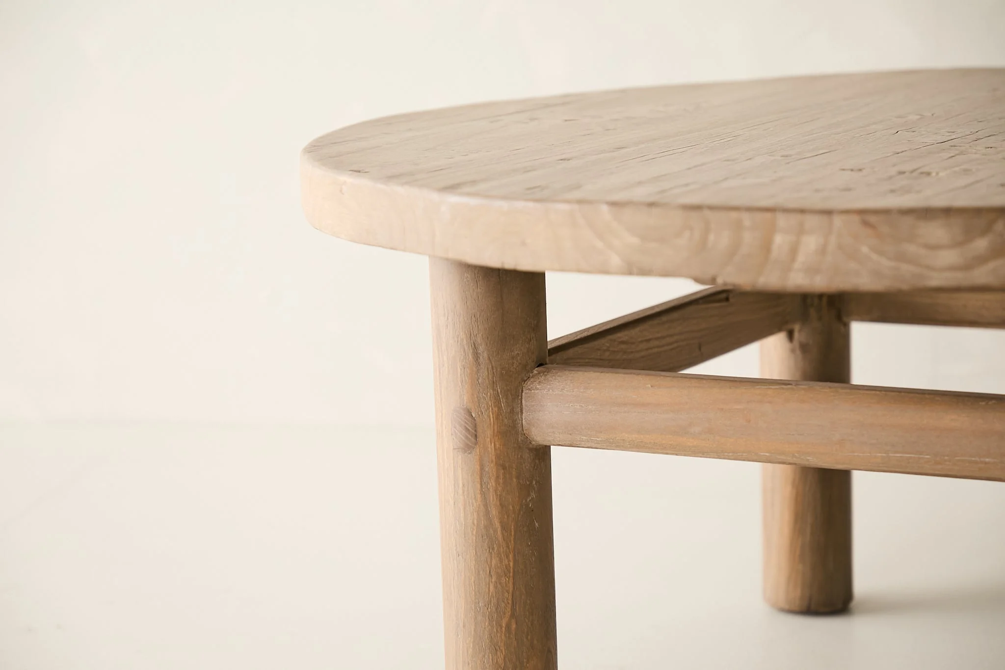 Vail 40" Coffee Table - Aged Brown - Image 4