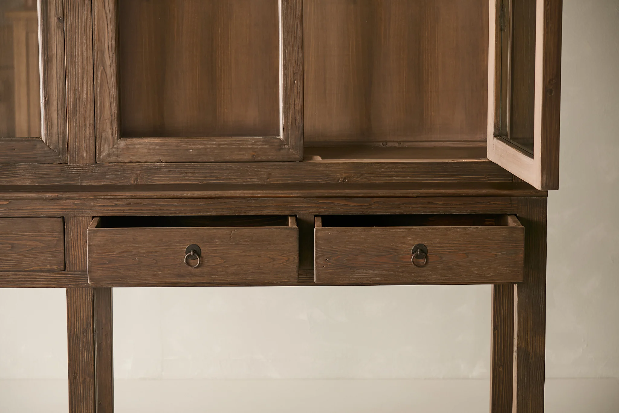 Valentino Cabinet - Mocha - Image 5