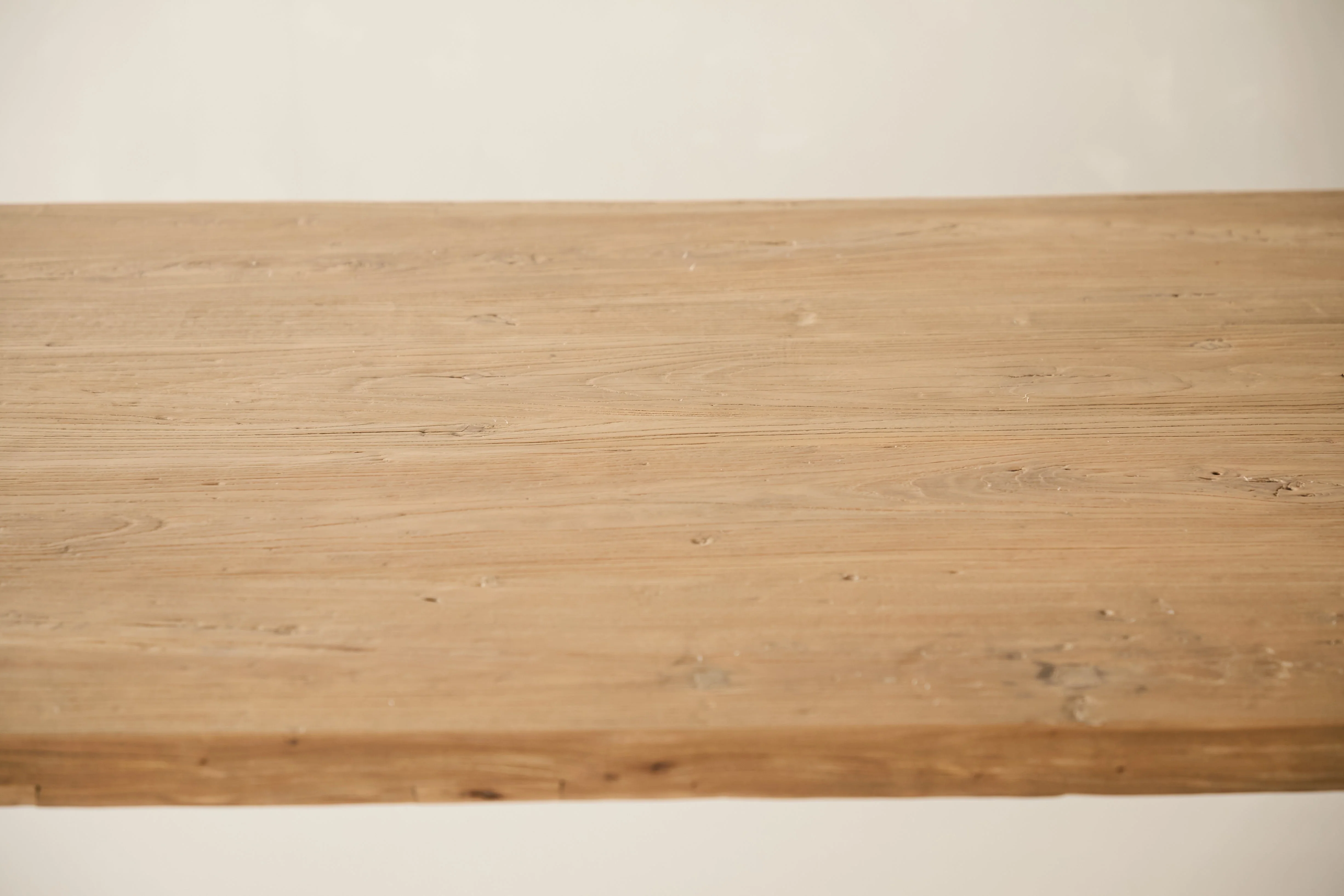 Camden Dining Table - Image 3