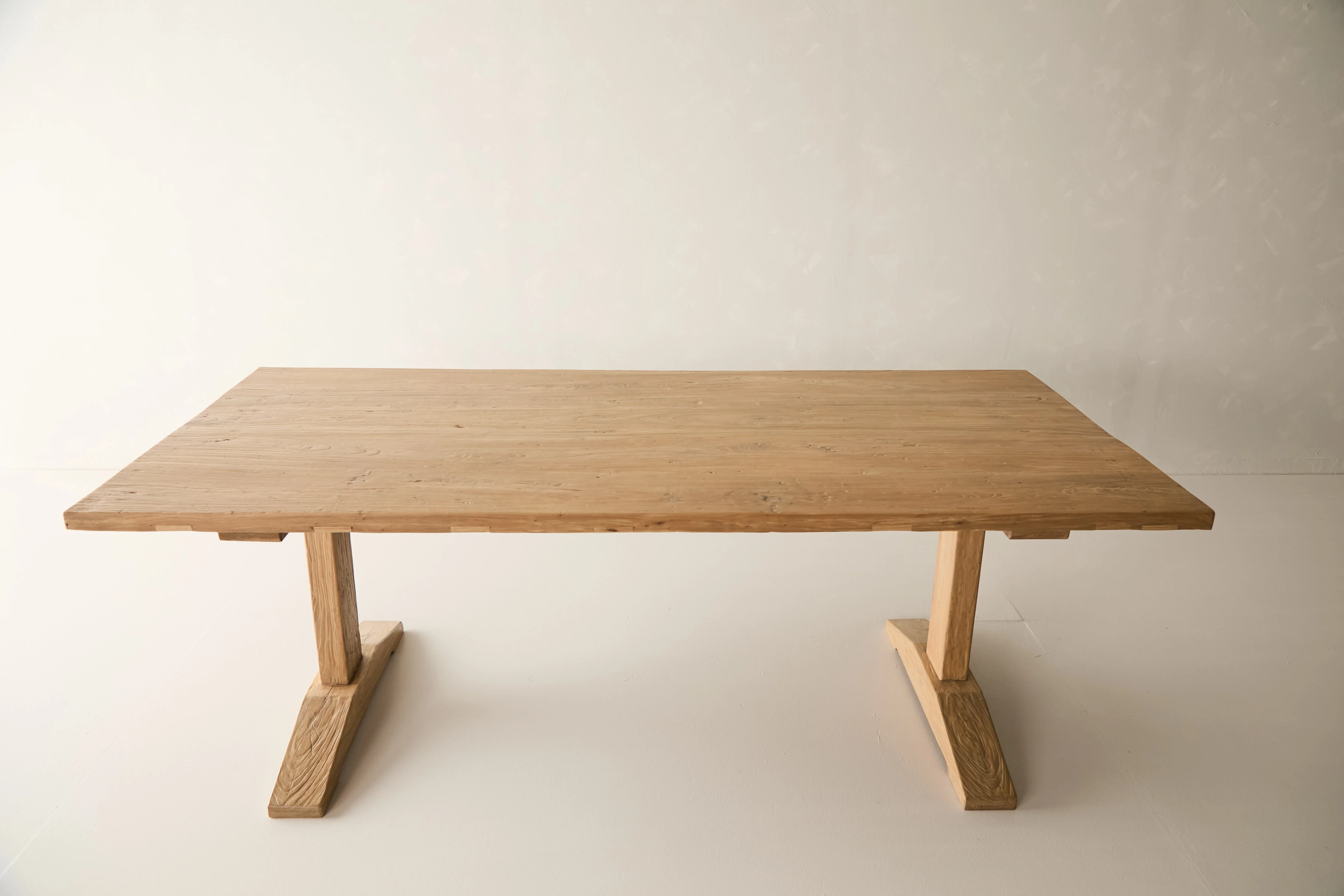 Camden Dining Table - Image 5