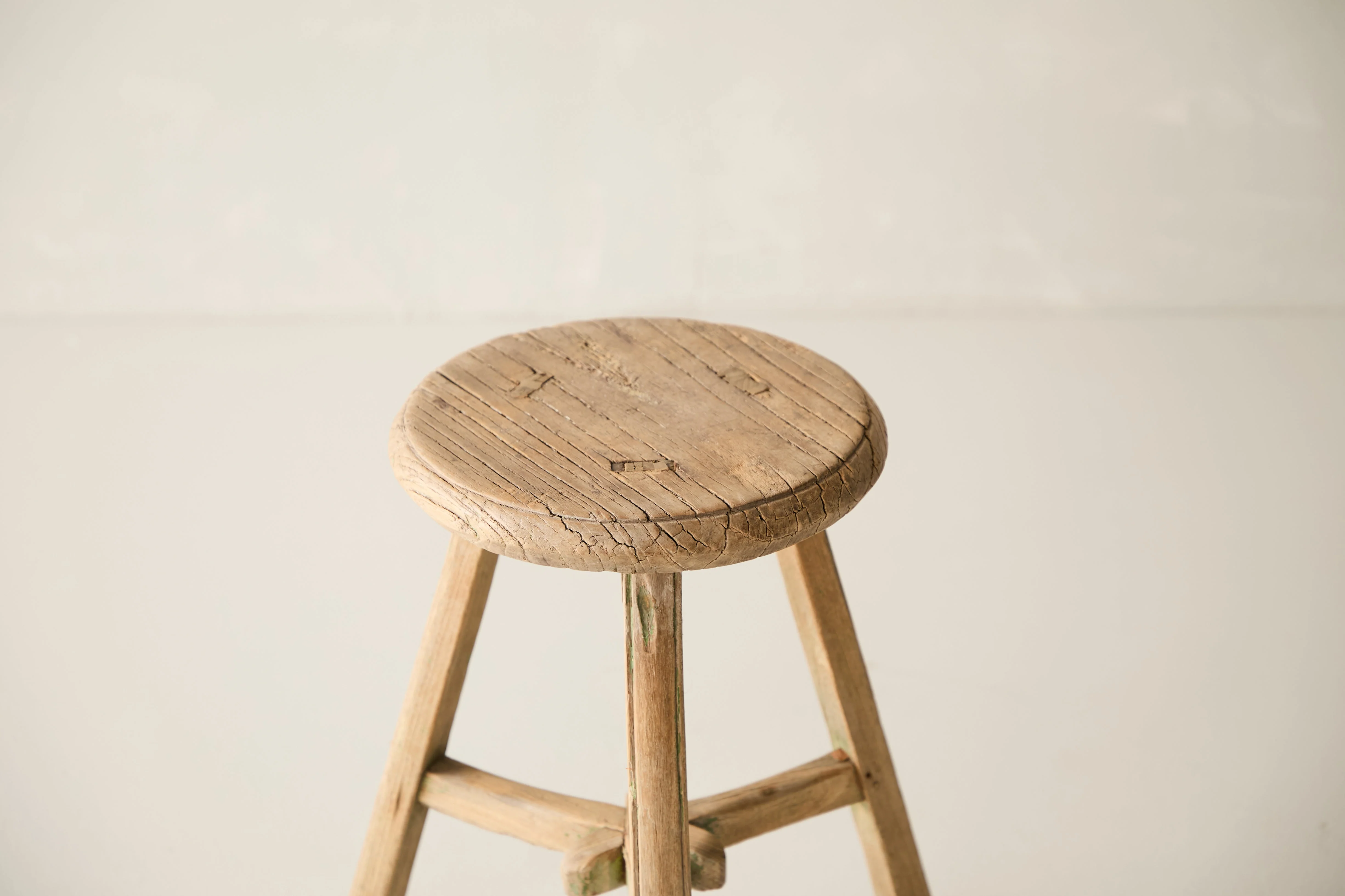 Vintage Solid Elm Cobbler Stool - Circa 1955 No. J11 - Image 2
