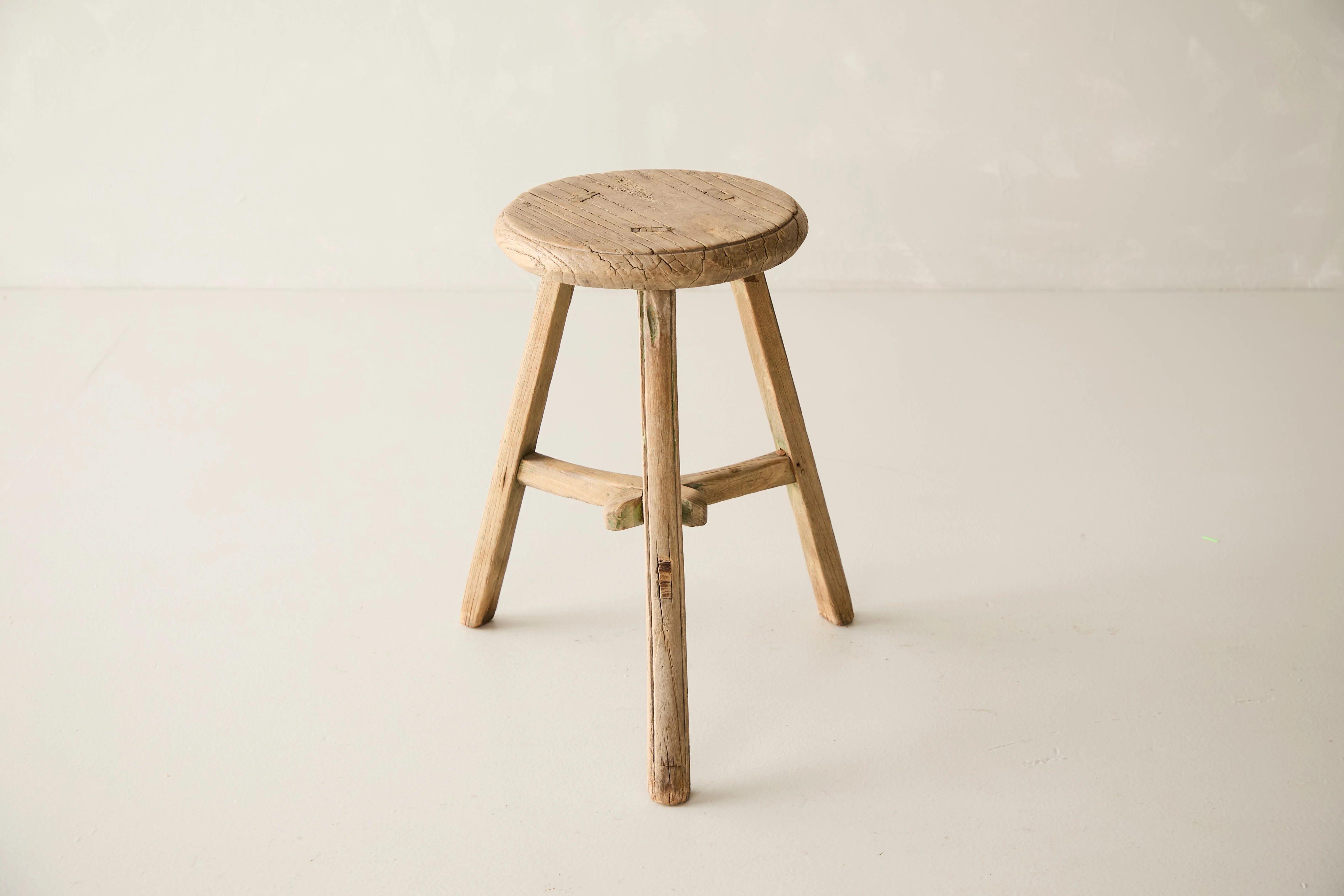 Vintage Solid Elm Cobbler Stool - Circa 1955 No. J11 - Image 3