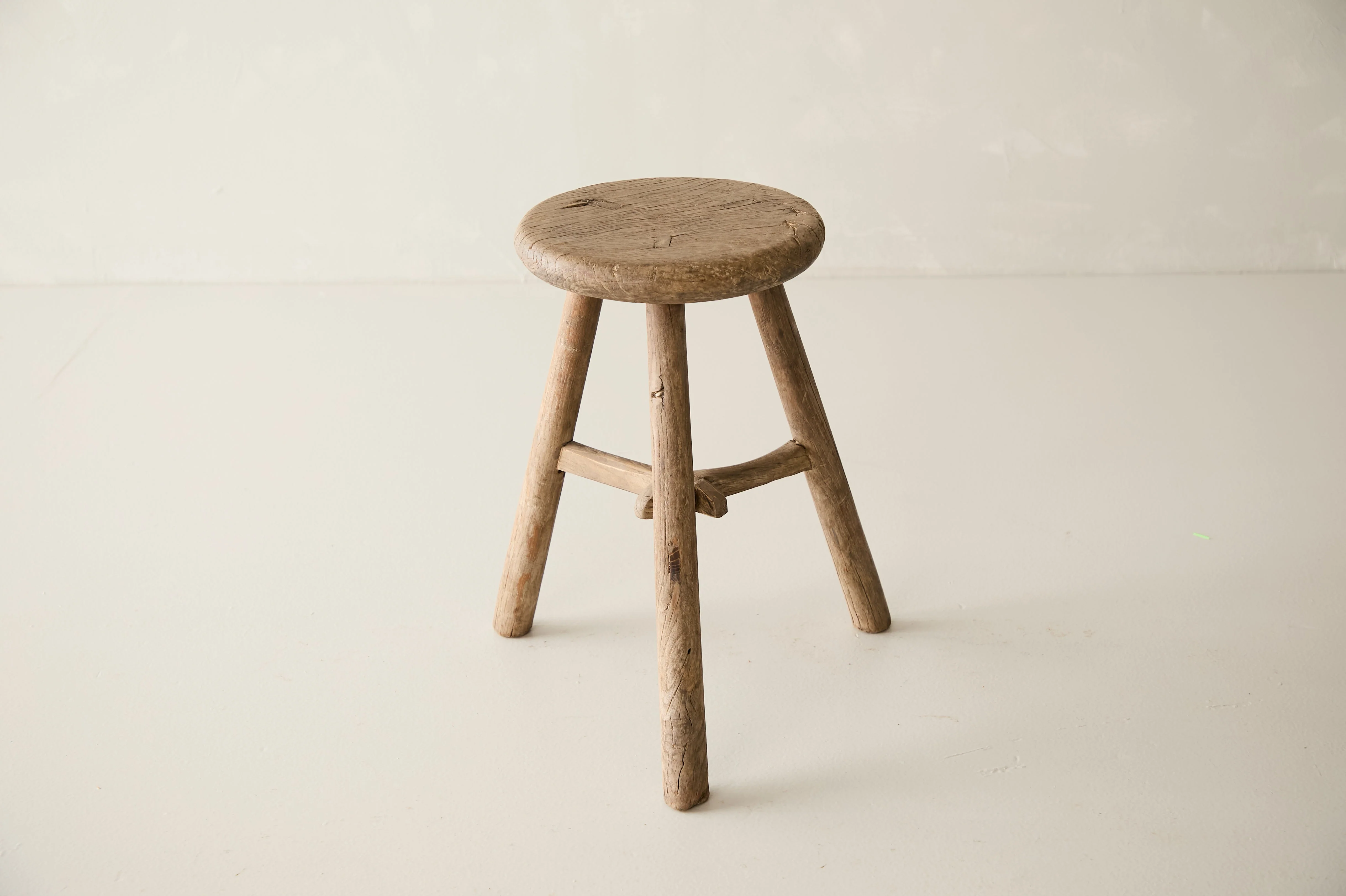 Vintage Solid Elm Cobbler Stool - Circa 1955 No. J12 - Image 3