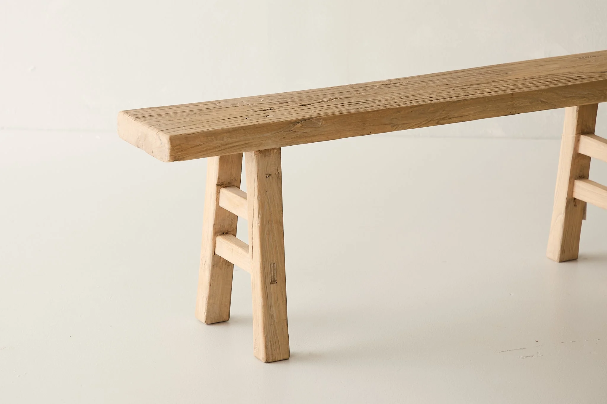 Franklin 48" Elm Bench - Natural - Image 4