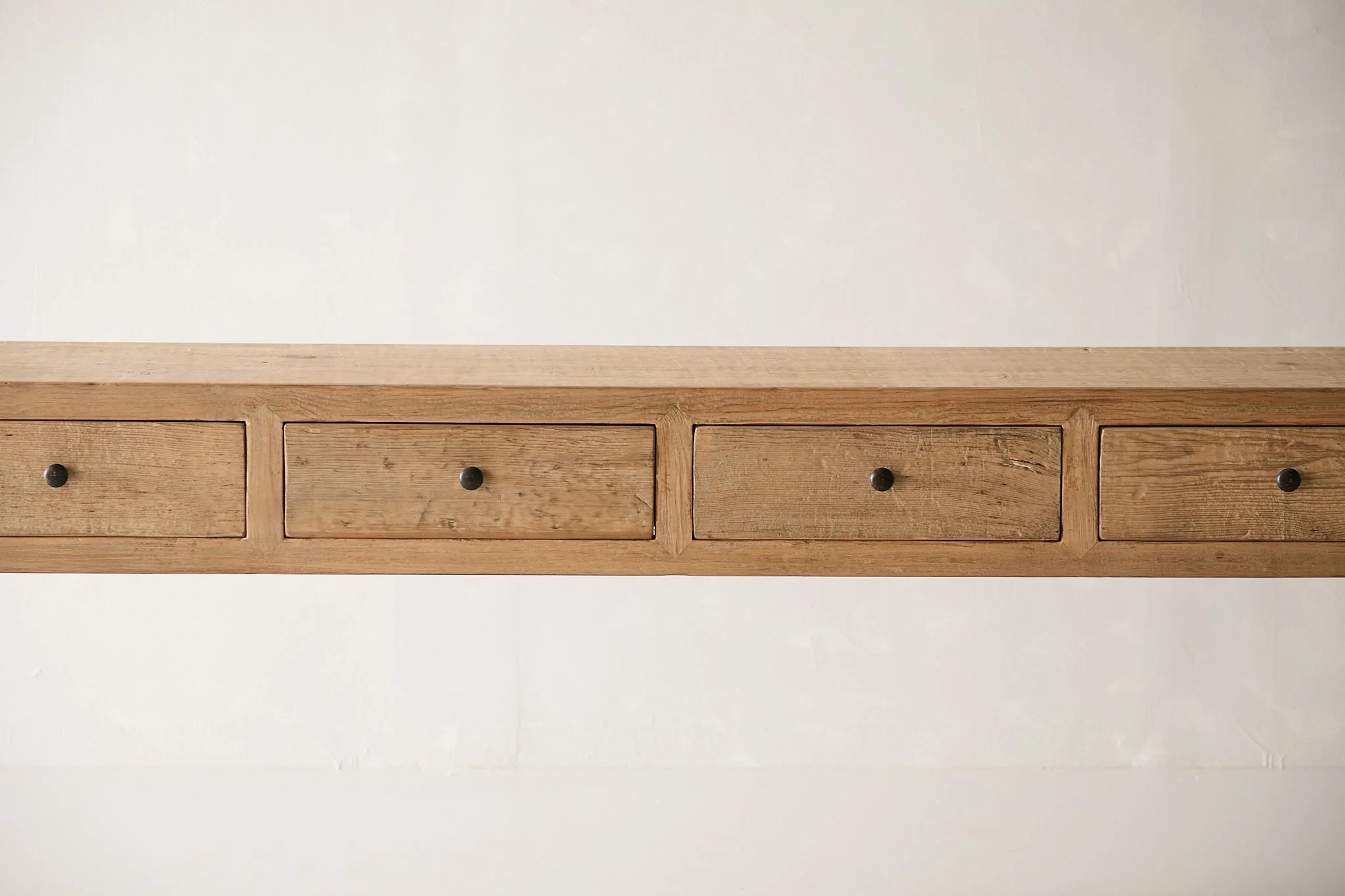 Henley Console - Image 3
