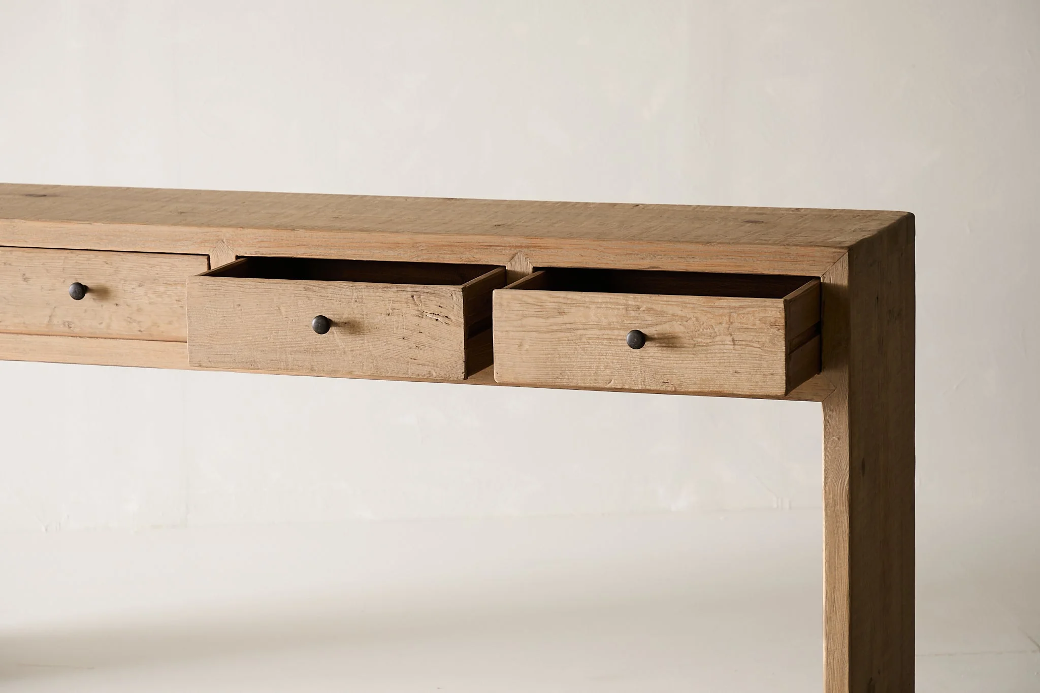 Henley Console - Image 7
