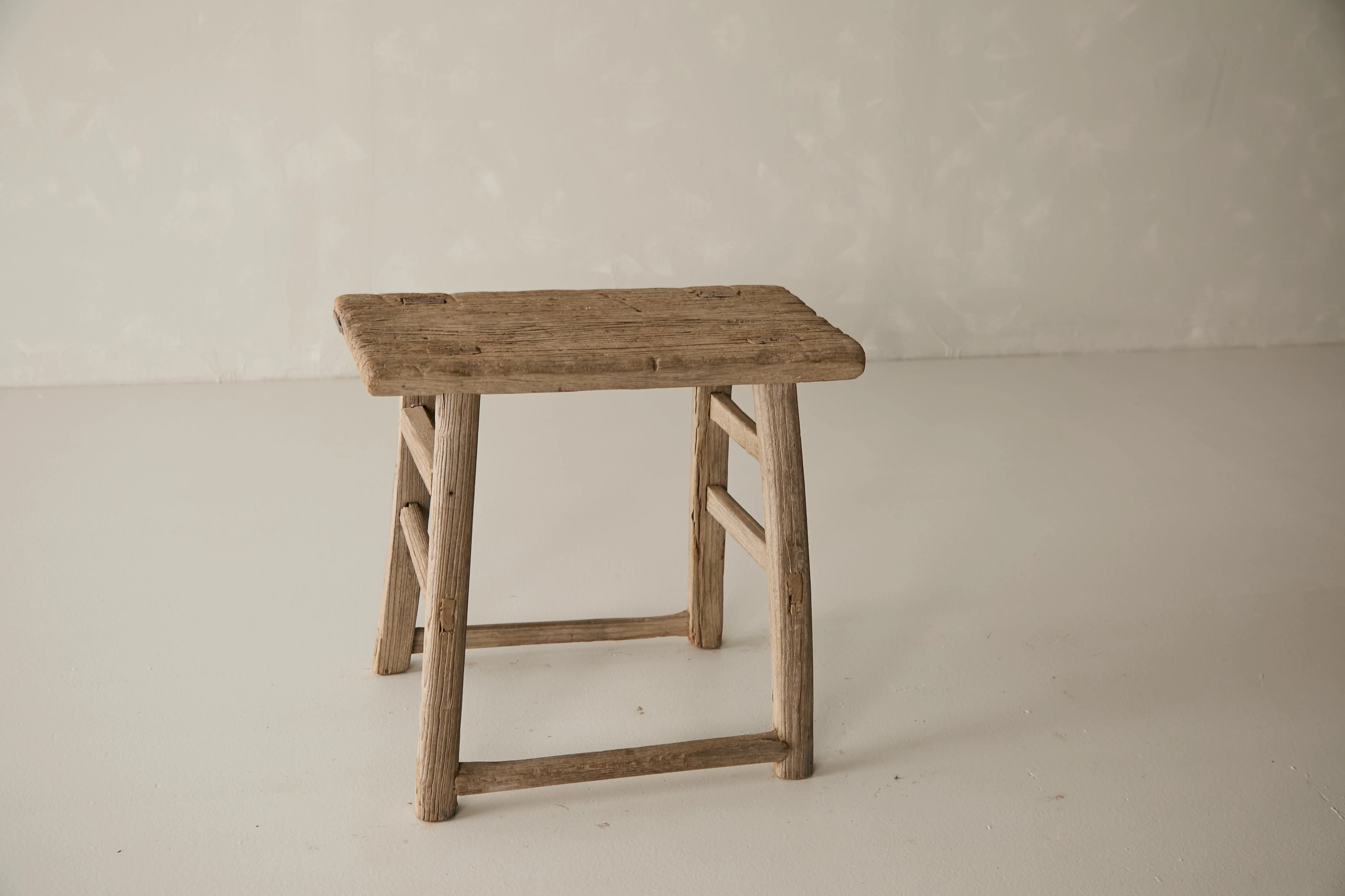 Vintage Solid Elm Ranch Stool - Circa 1955 No. K20 - Image 3