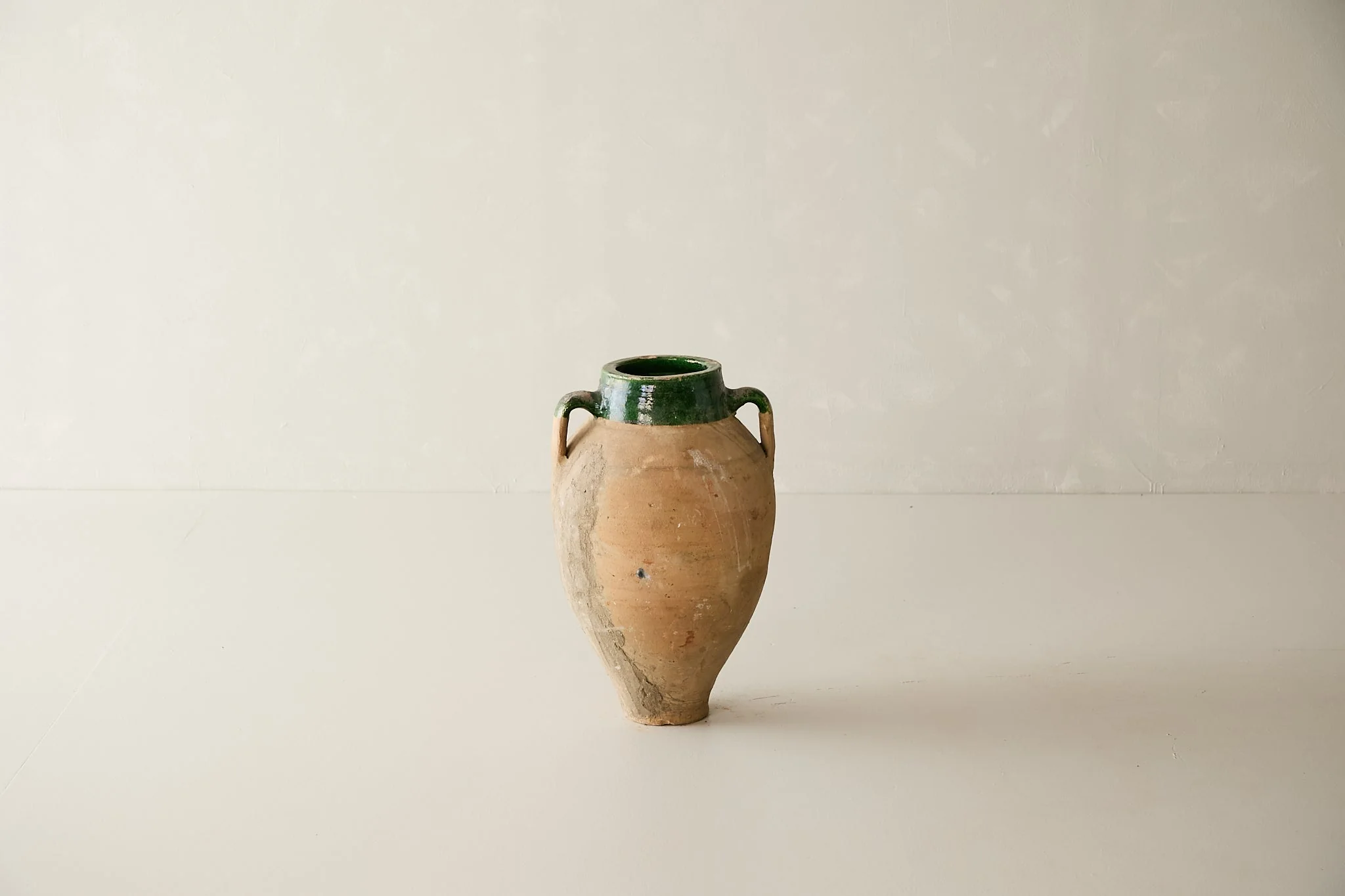 Vintage Turkish Pot D.082
