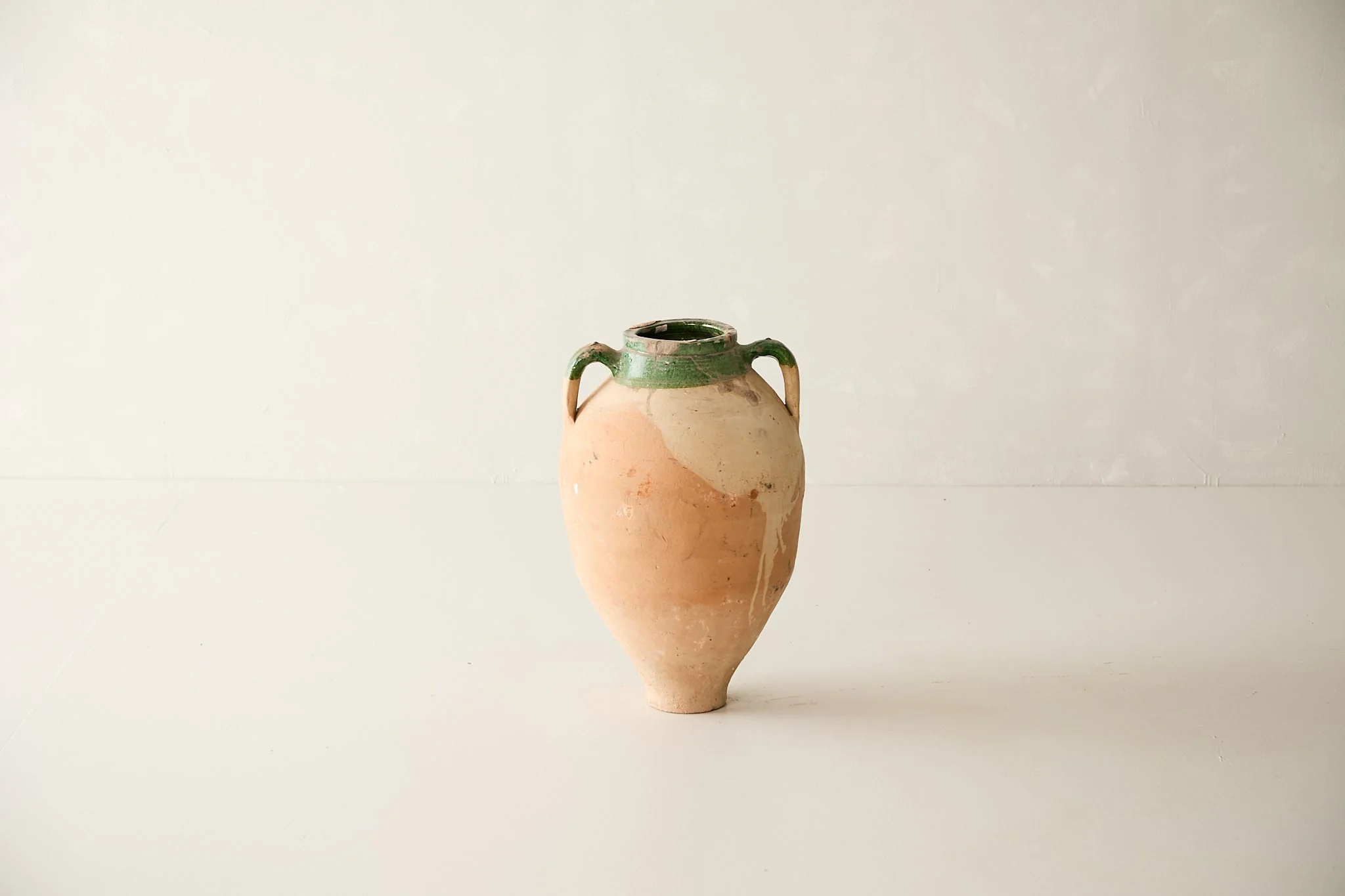 Vintage Turkish Pot D.126