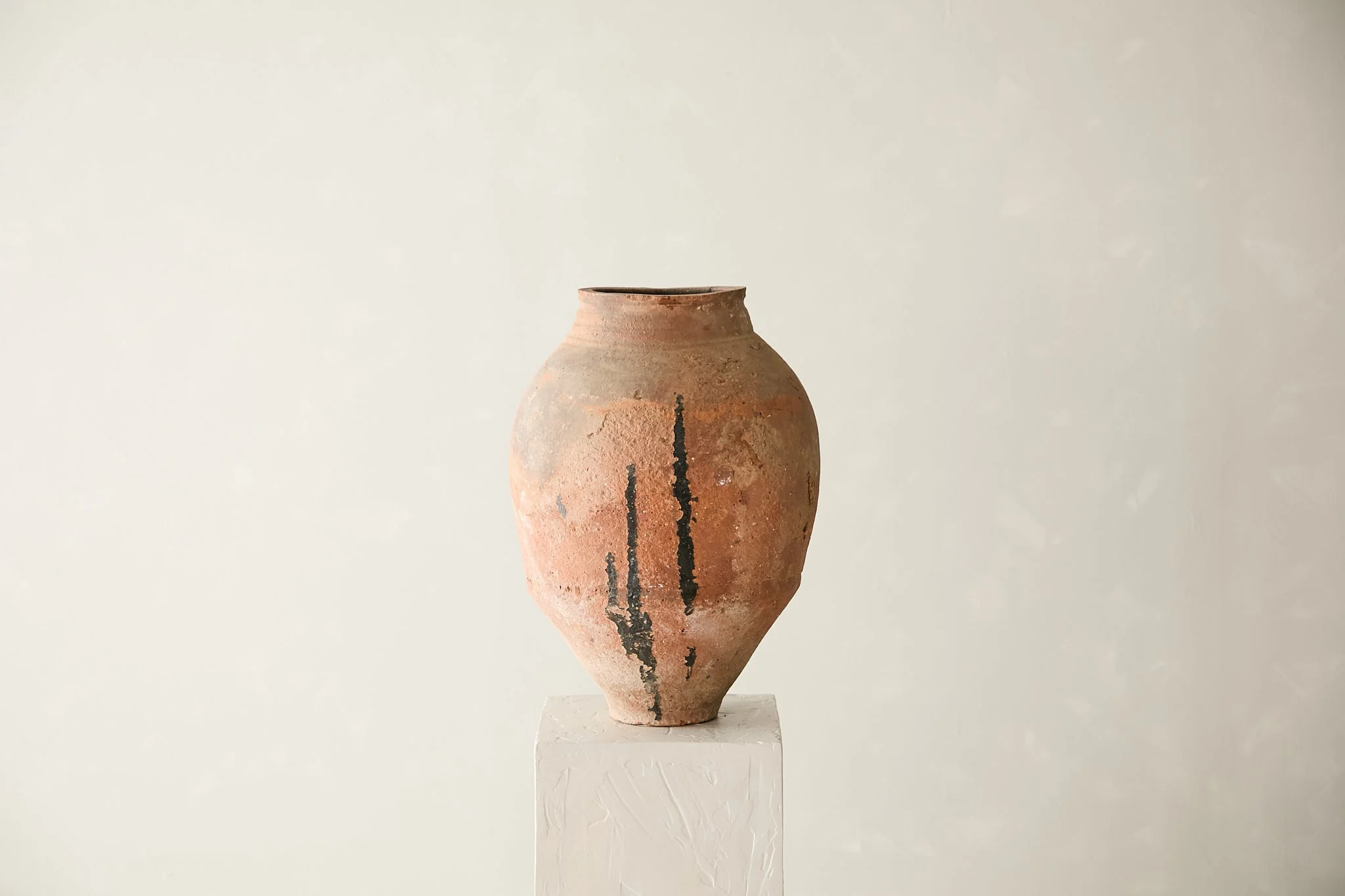 Vintage Turkish Pot D.142