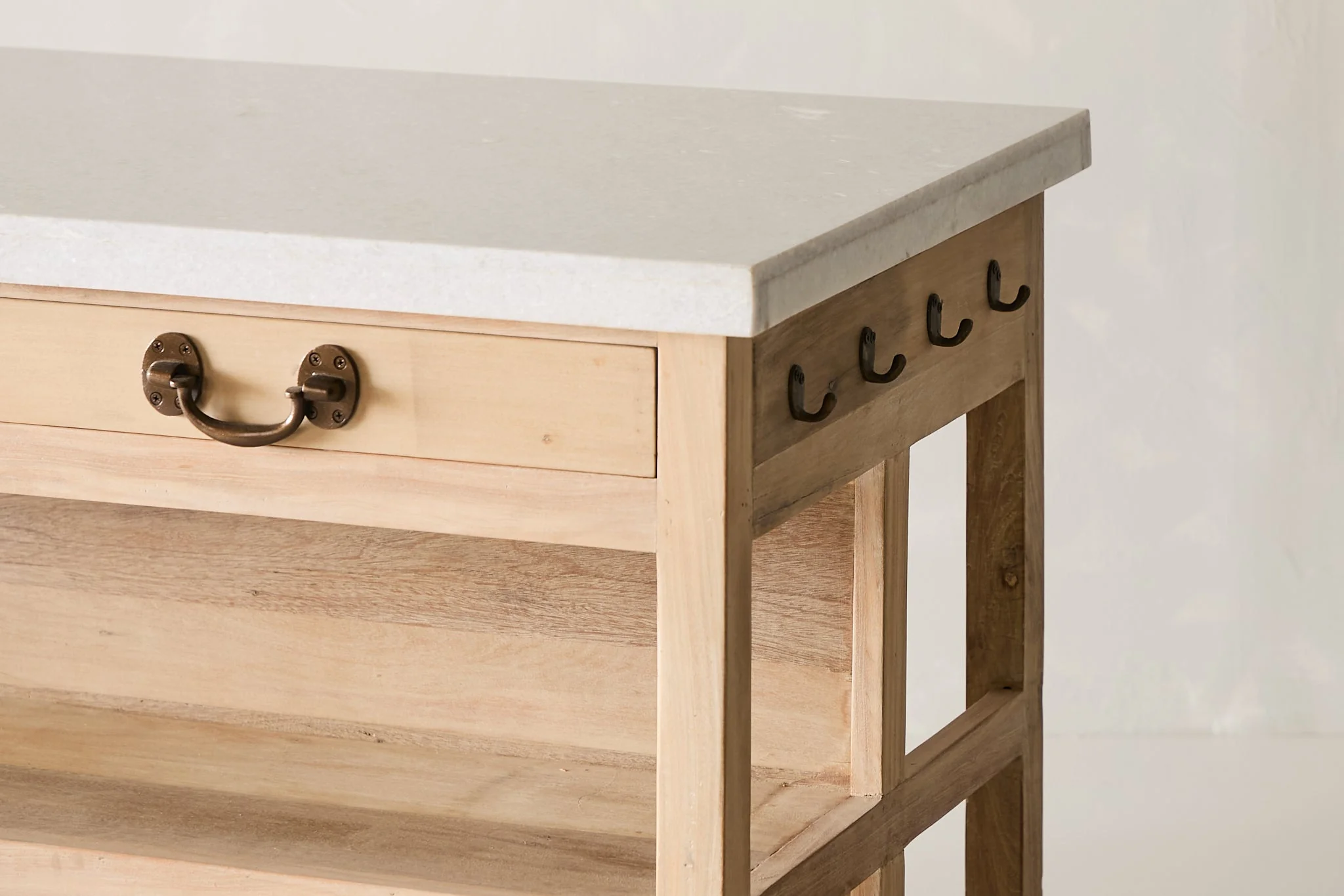 Mari Kitchen Marble Island - Image 4