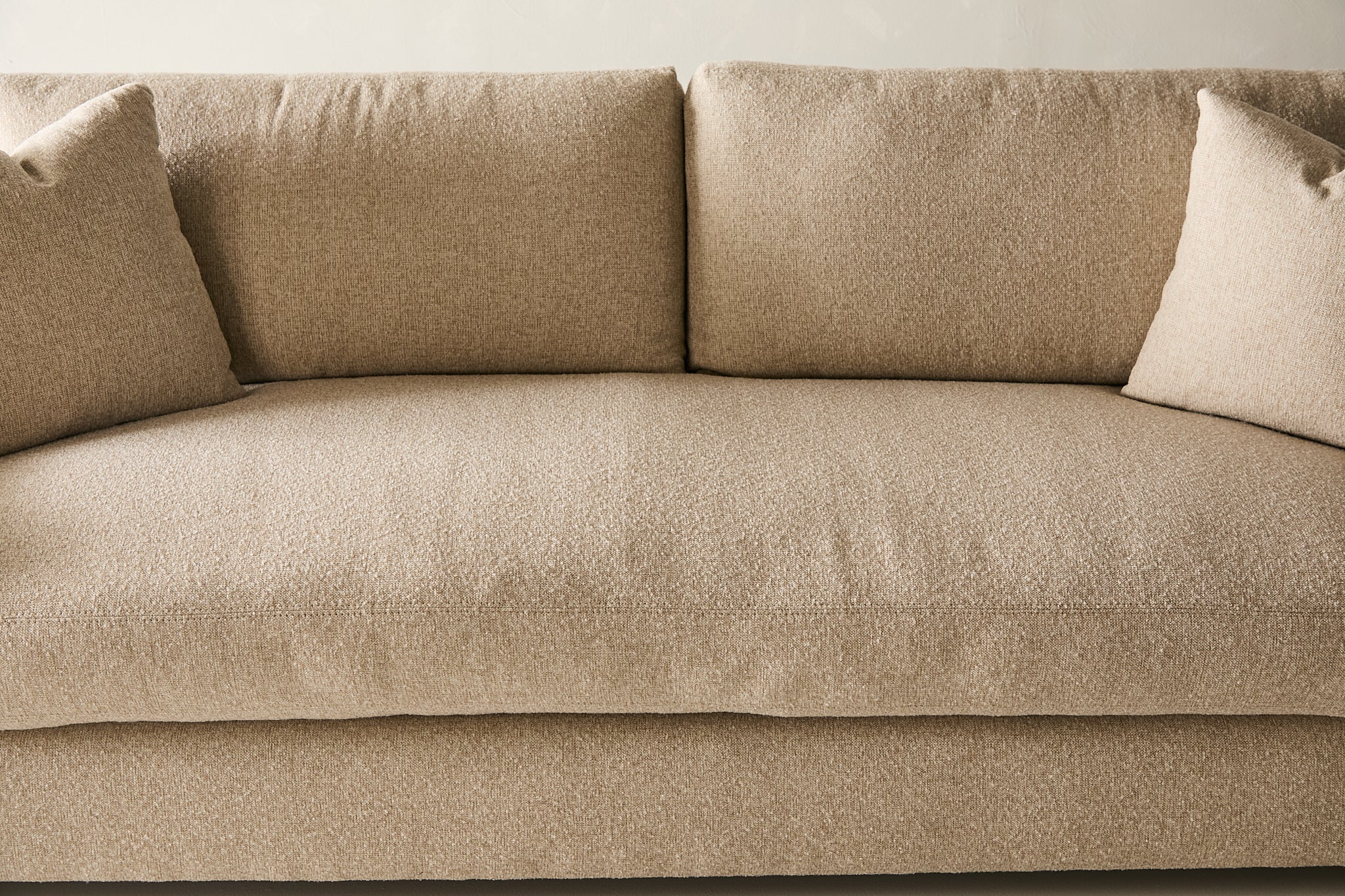 Laguna Sofa - Southpaw Fabric in Oatmeal - Image 4
