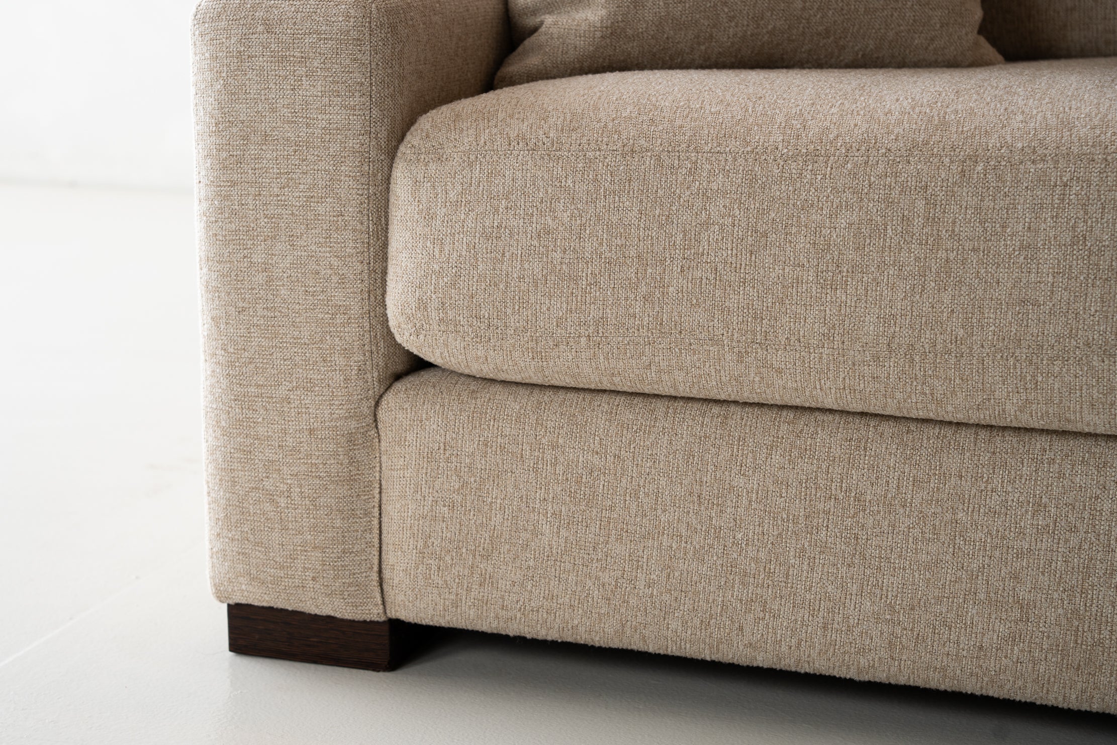 Laguna Sofa Southpaw Oatmeal Brown Oak -  NO DOWN - Image 4