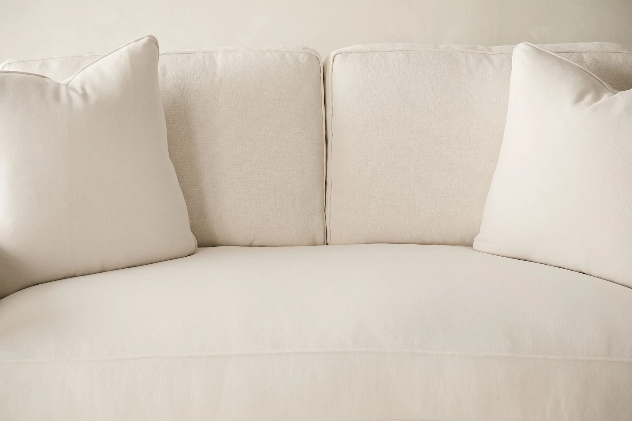 Malibu Loveseat - Performance Belgian Linen Fabric in Natural - Image 4
