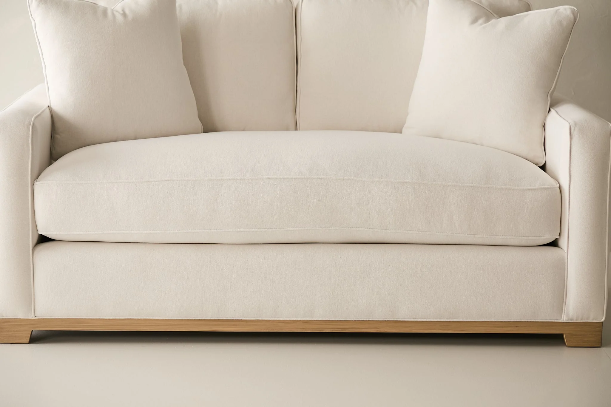 Malibu Loveseat - Performance Belgian Linen Fabric in Natural - Image 5