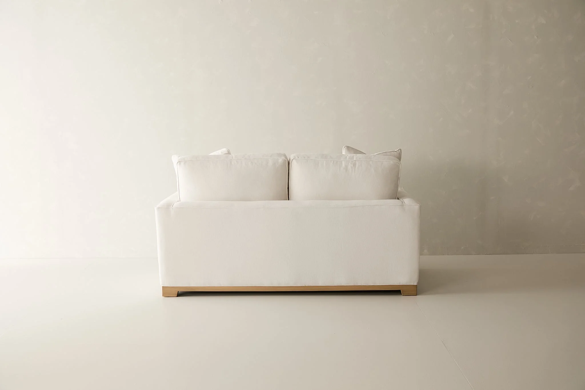Malibu Loveseat - Performance Belgian Linen Fabric in Natural - Image 6
