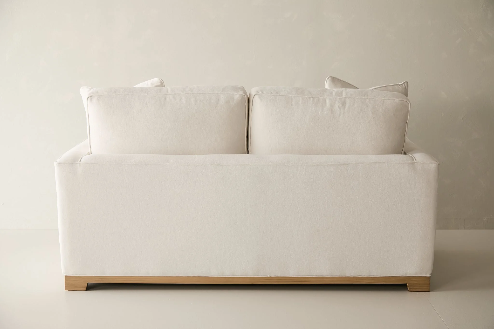 Malibu Loveseat - Performance Belgian Linen Fabric in Natural - Image 7