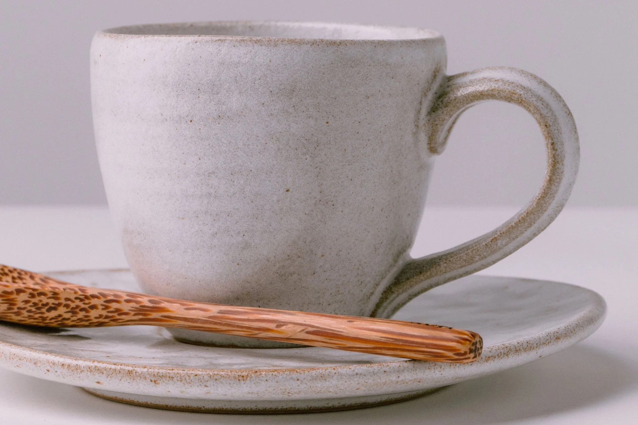 Oval Teacup and Saucer - Image 3