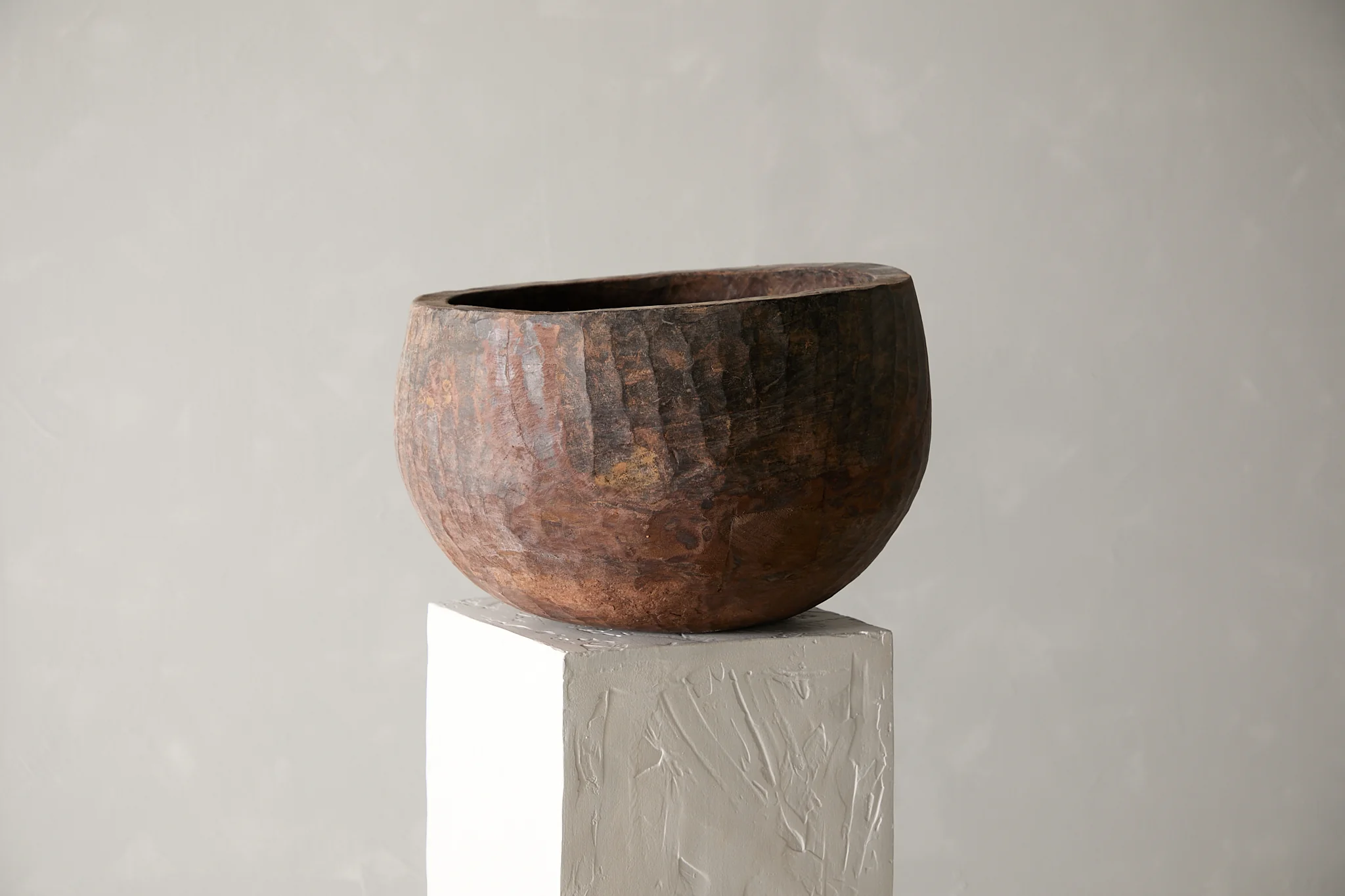 Vintage Wooden Bowl - Image 5