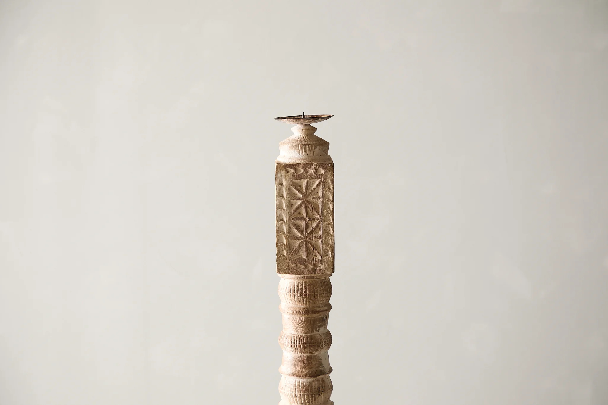 Vintage Carved Banister Candle Stand - Image 3