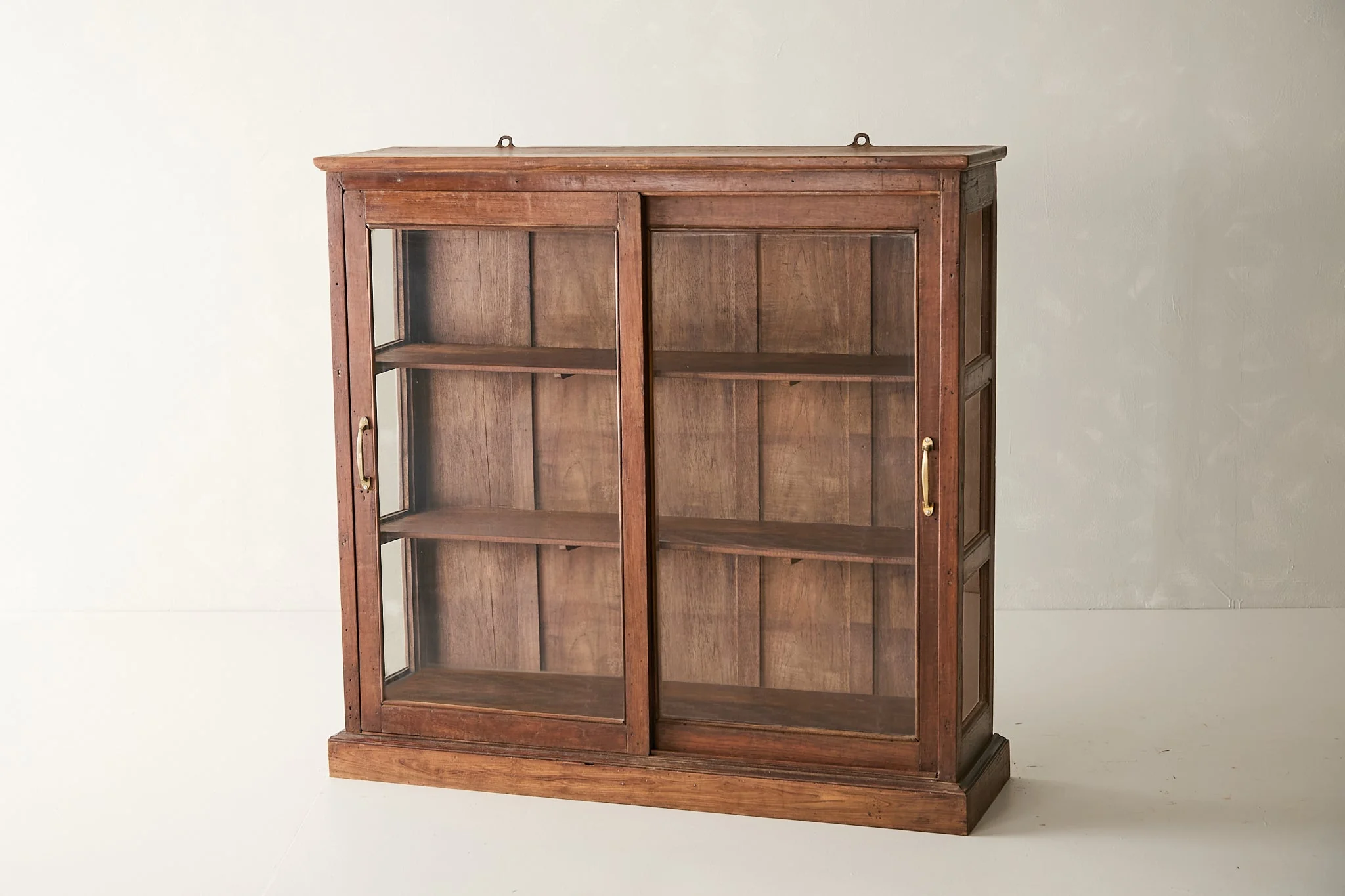 Vintage Teak and Glass Display Cabinet T.026 - Image 4